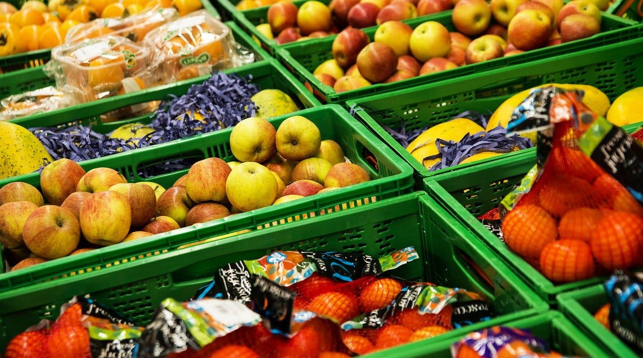 Lebensmittel Gutschein Obstabteilung im Supermarkt