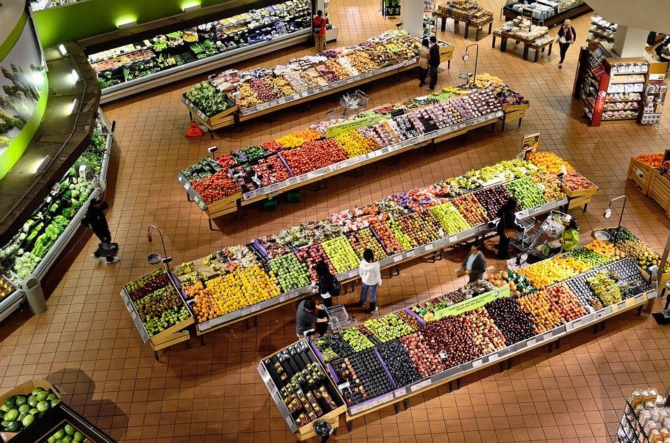 Rewe Gemüseregale Gemüseabteilung aus der Vogelperspektive