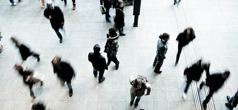 Unsplash - Timon Studler Crowdfunding bringt menschen zusammen, die an die selbe Sache glauben.