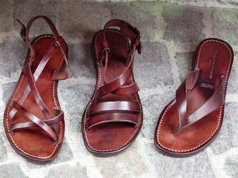 Damenschuhe aus Leder
