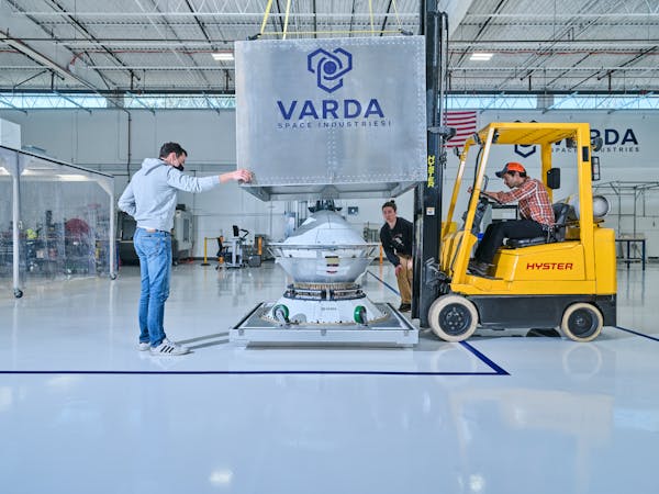 Orbital Pharmaceutical Manufacturing Capsule / Varda Space Industries / El Segundo / California / 2023