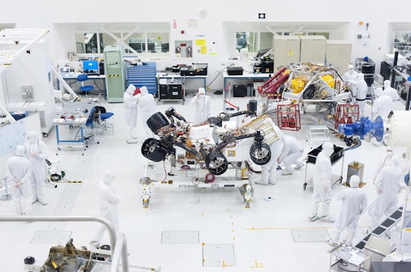 Mars Rover Curiosity / Assembly Room / NASA Jet Propulsion Lab / Pasadena / California / 2009