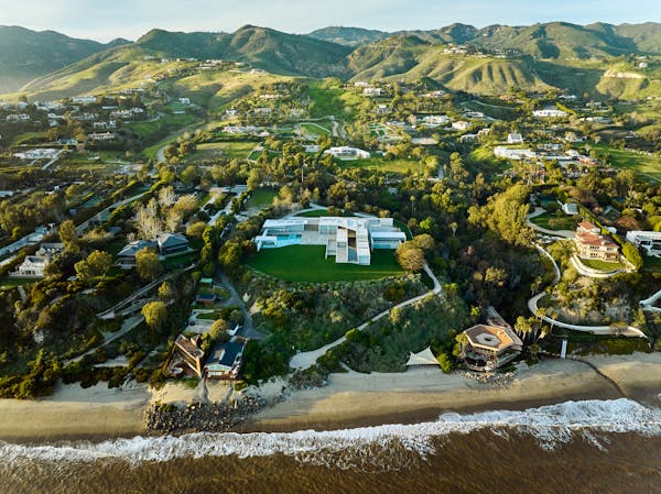 Beyonce and Jay Z's Tadao Ando Beach Mansion / Malibu / California / 2024