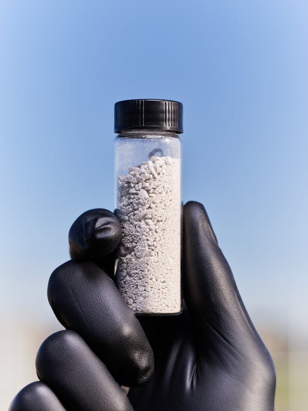 Limestone Used for CO₂ Capture  / Heirloom Facility / Brisbane / California / 2024