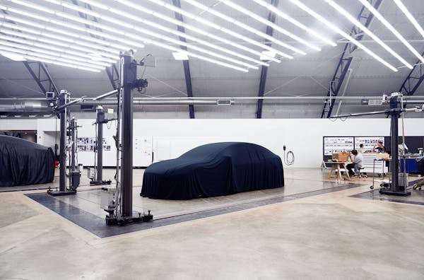 Tesla Design Studio / Hawthorne / California / 2016