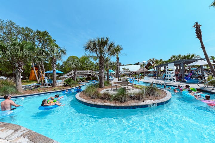 Pool at Splash RV Resort