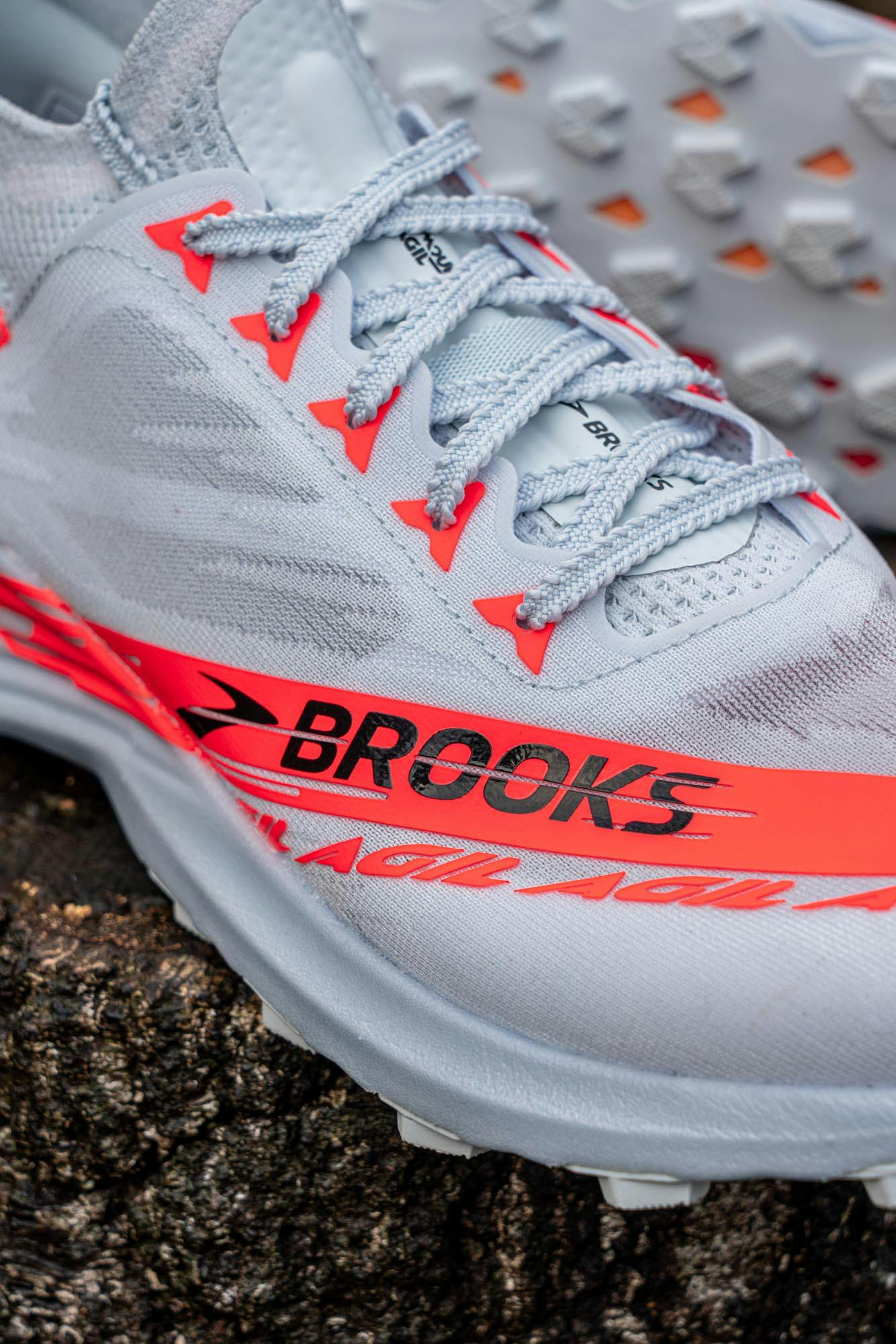 brooks-catamount-agil-trail-running-shoes