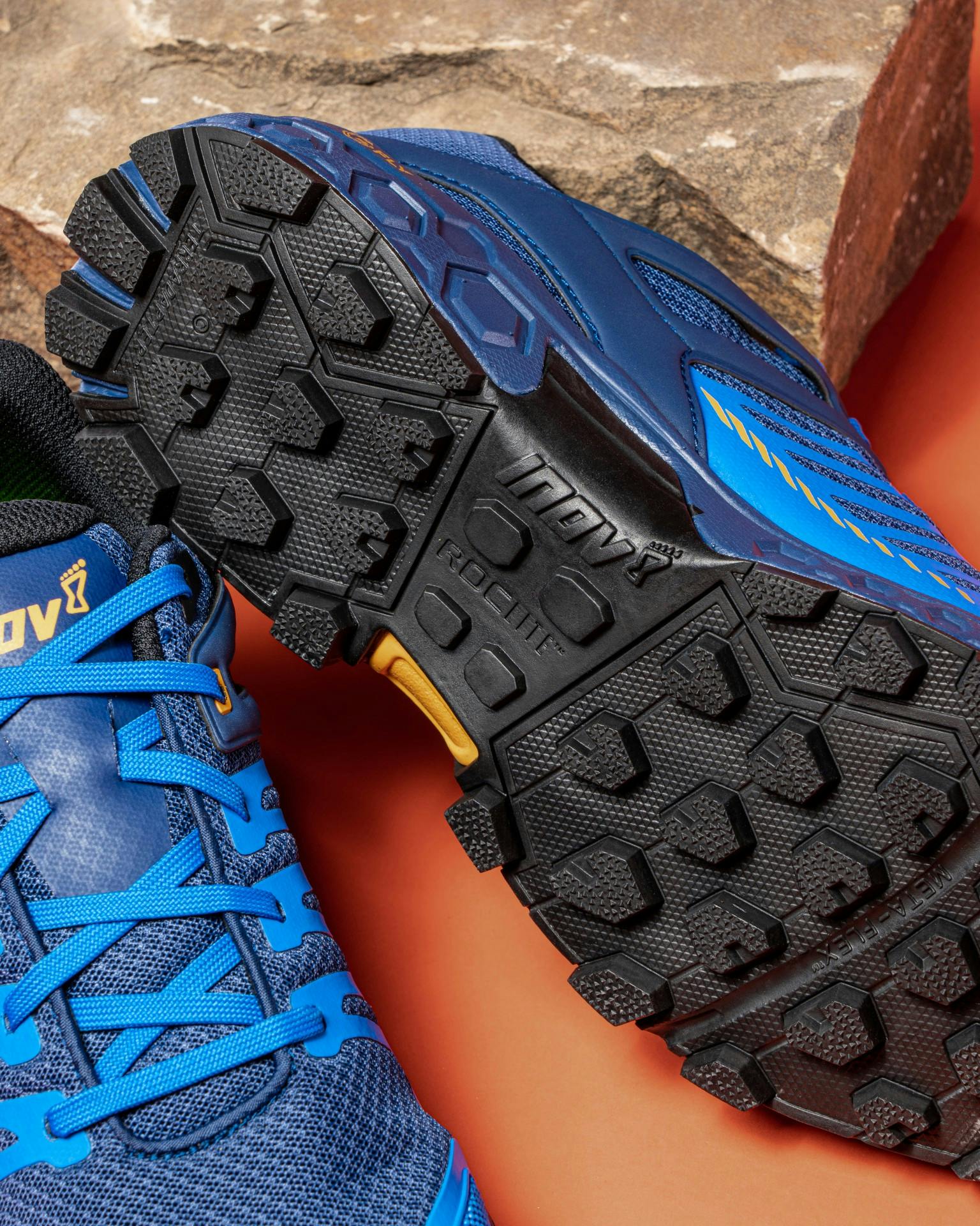 inov8-roclite-ultra-g320-trail-running-shoes