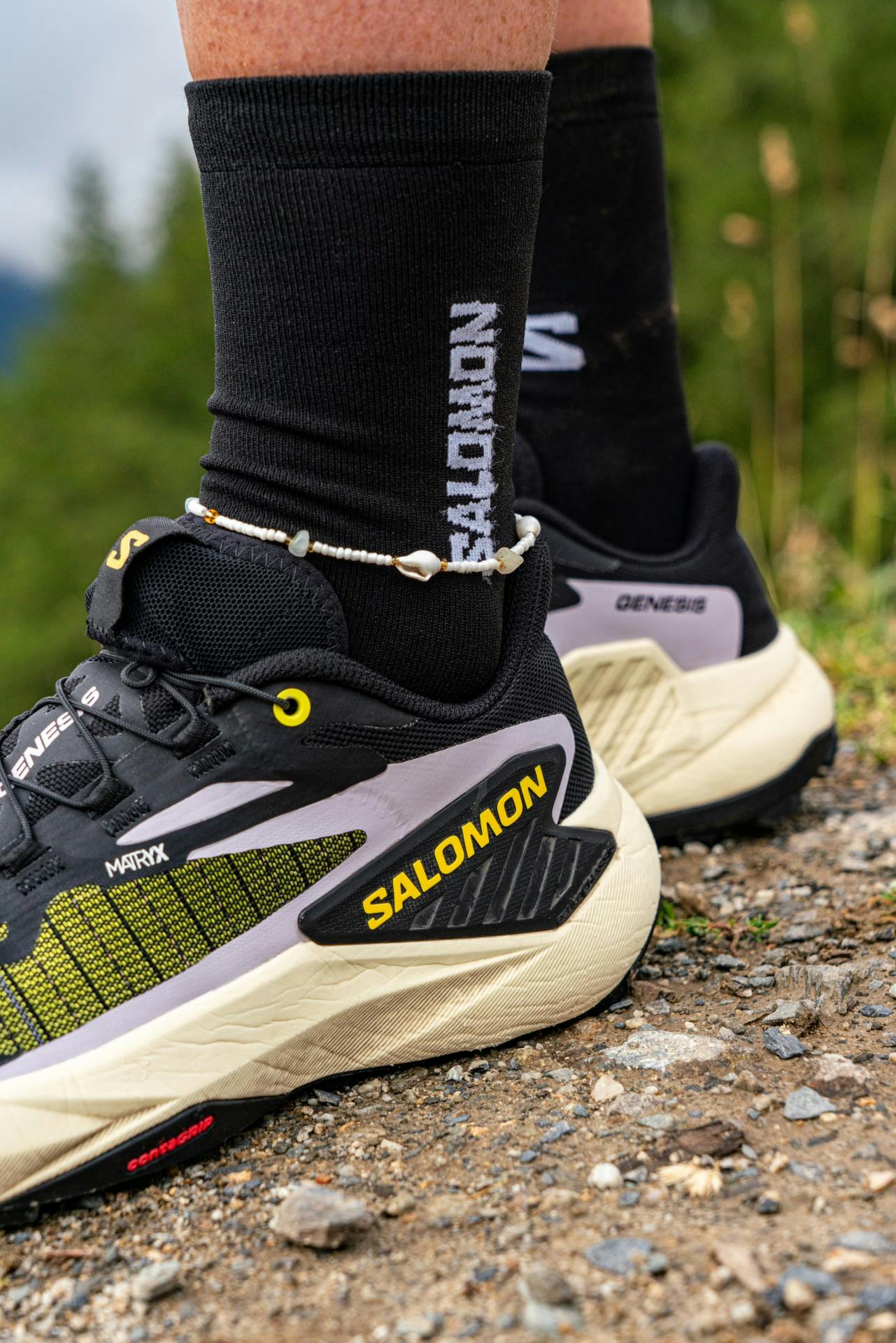 salomon-genesis-trail-running-shoes