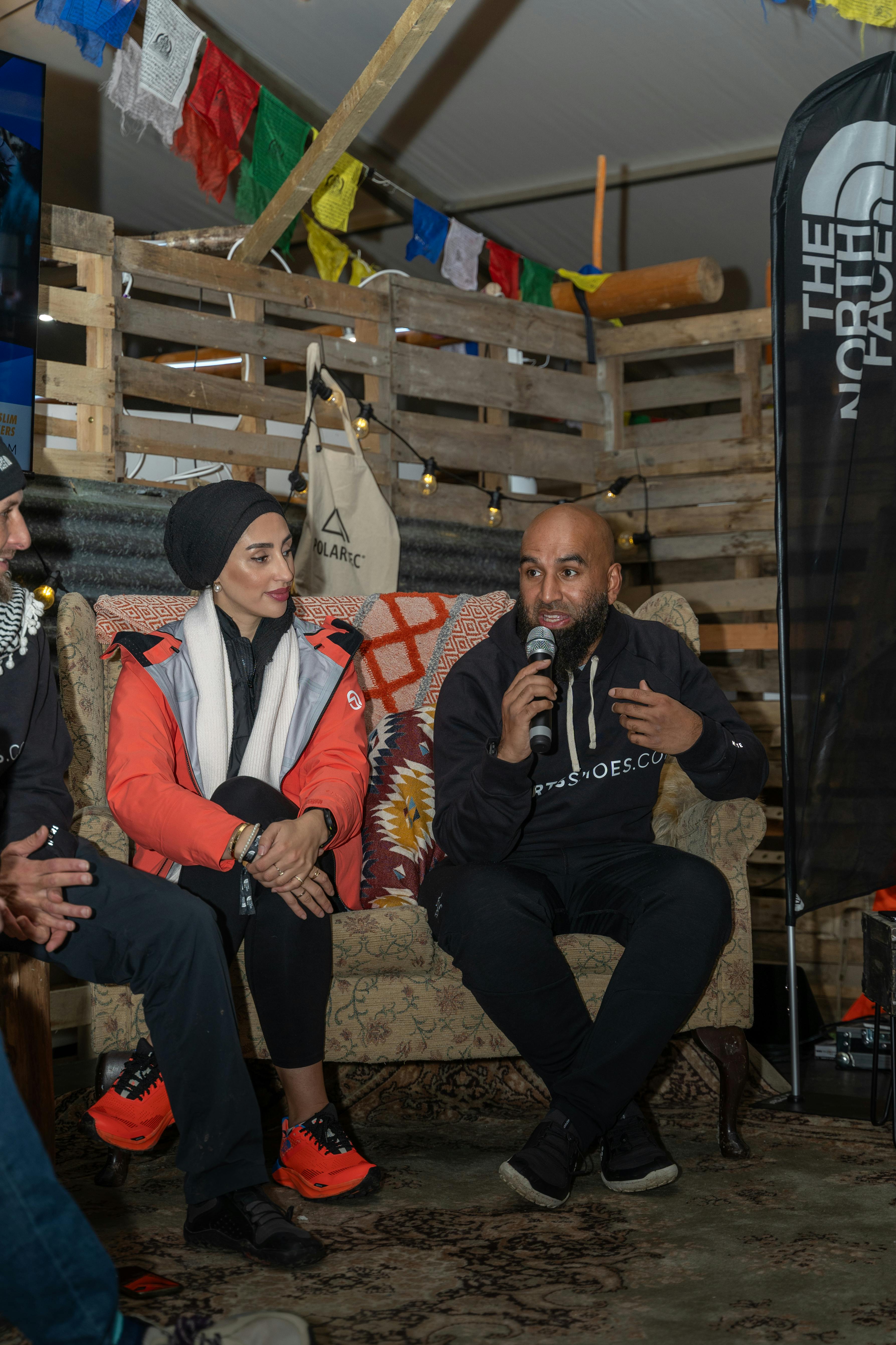 muslim-hikers-active-inclusion-network-the-north-face-kendal-mountain-festival