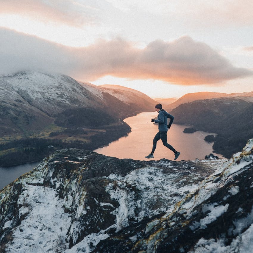 Article thumbnail for 6 Top Tips to keep your running on track this Christmas