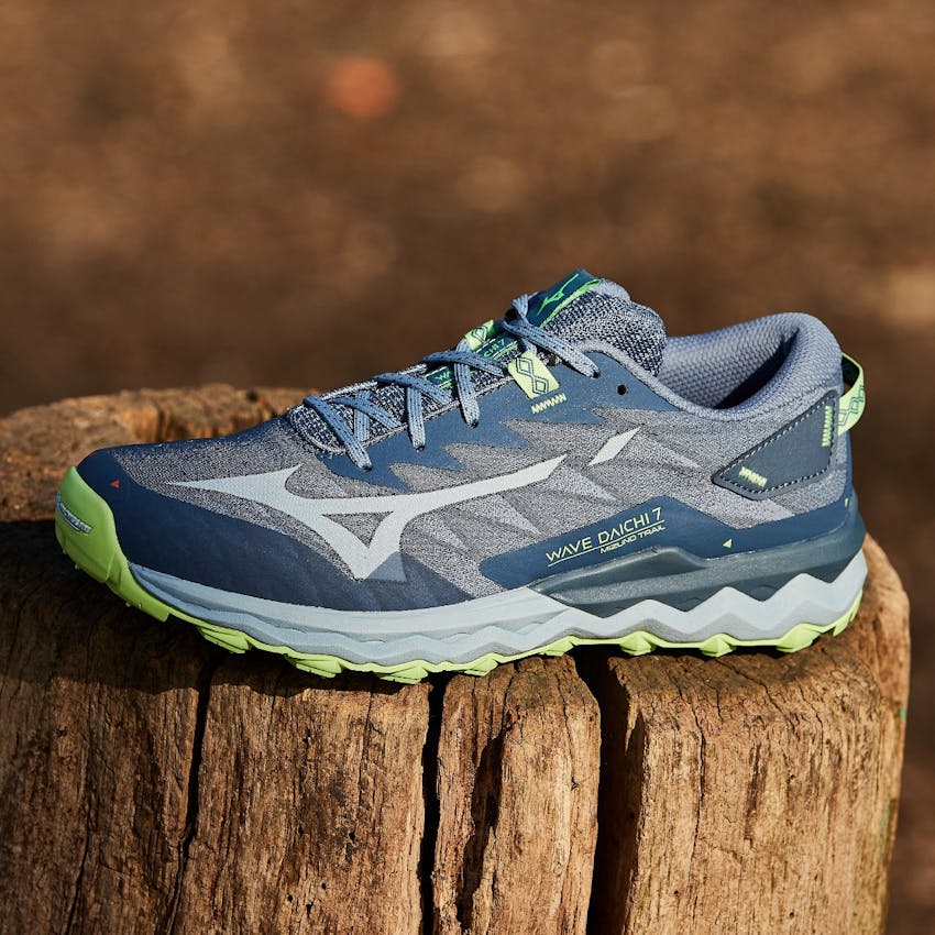 Vernietigen Bereid Conventie REVIEW: Mizuno Wave Daichi 7 Trail Running Shoes | The Trail Hub |  SportsShoes.com
