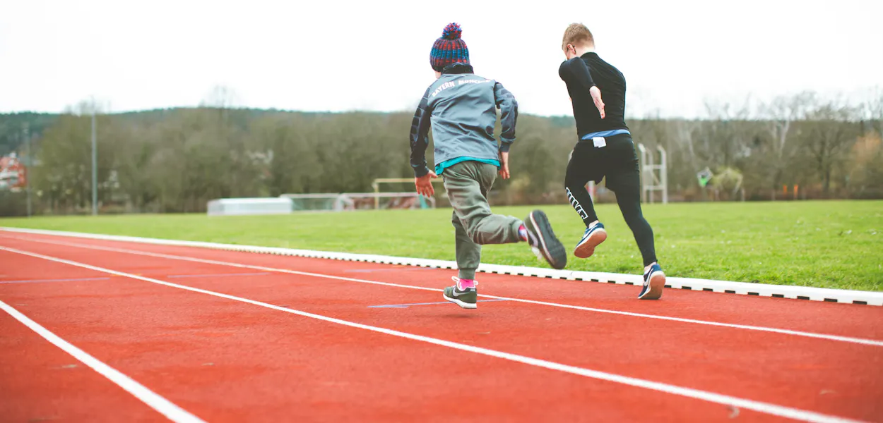 stadium-kids-run