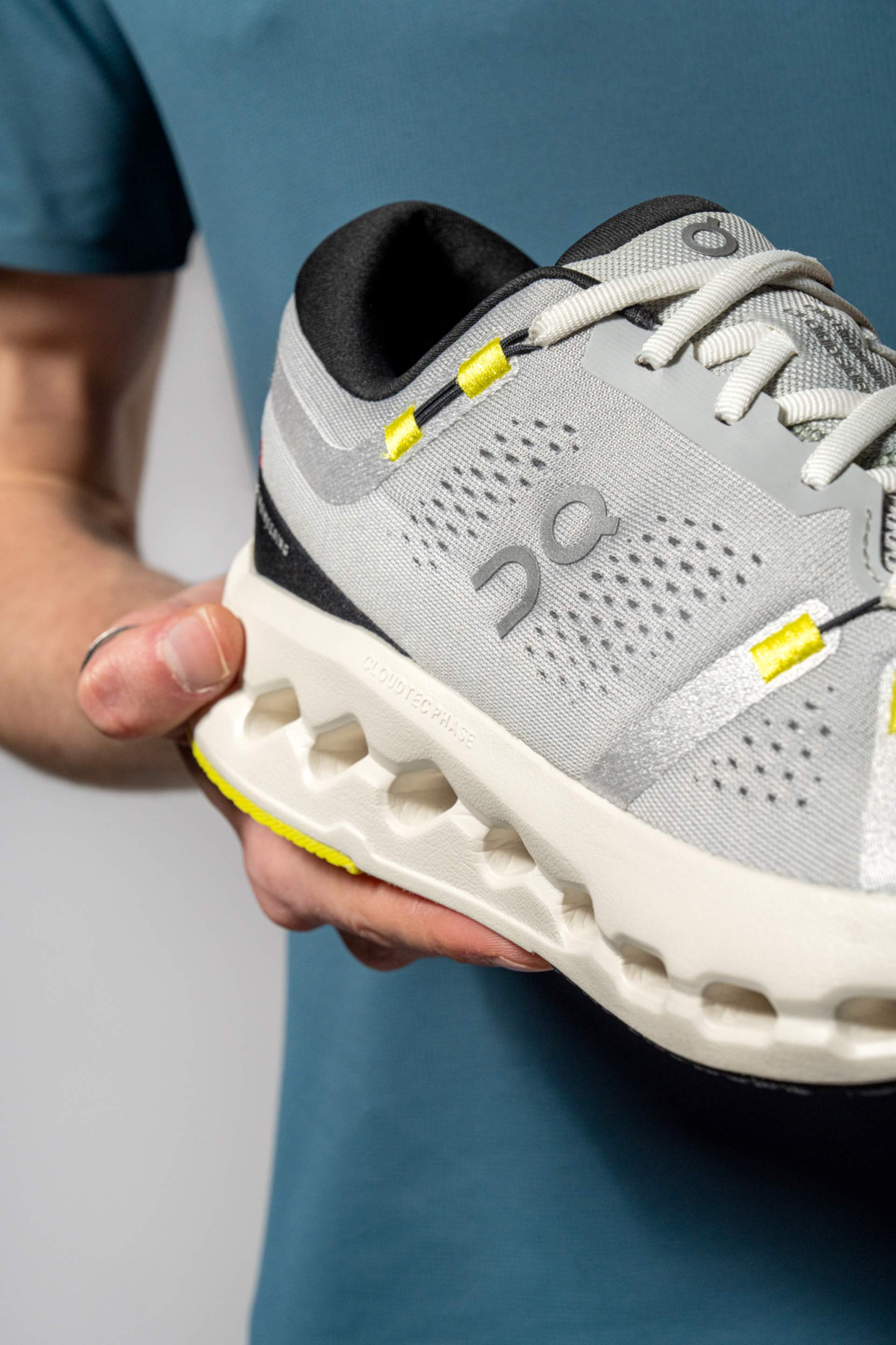 FIRST LOOK: On Cloudsurfer 2 | SportsShoes.com