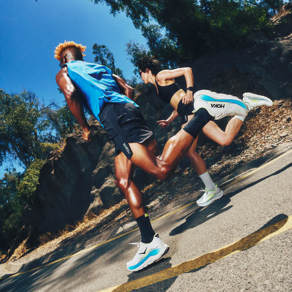 HOKA CLIFTON 11