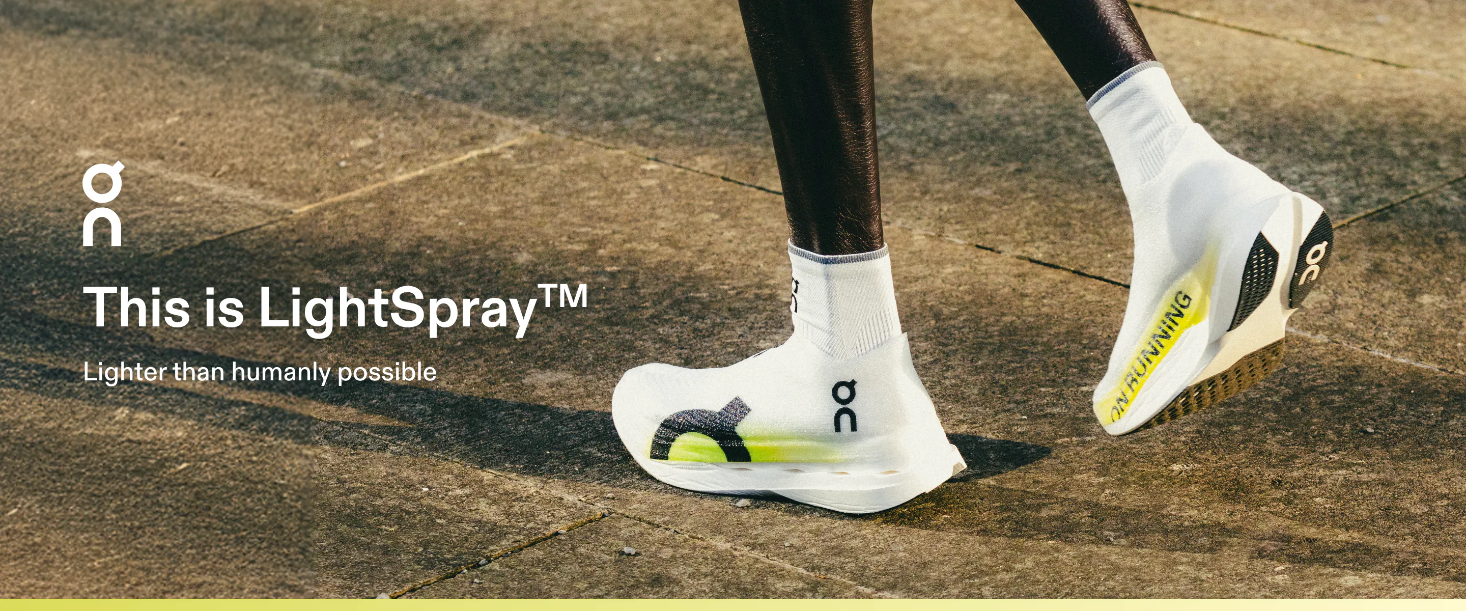 Cloudboom Strike LightSpray™ Competition | SportsShoes.com