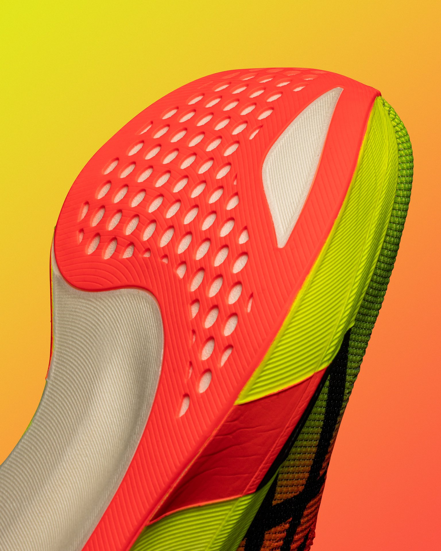 asics-metaspeed-sky-paris