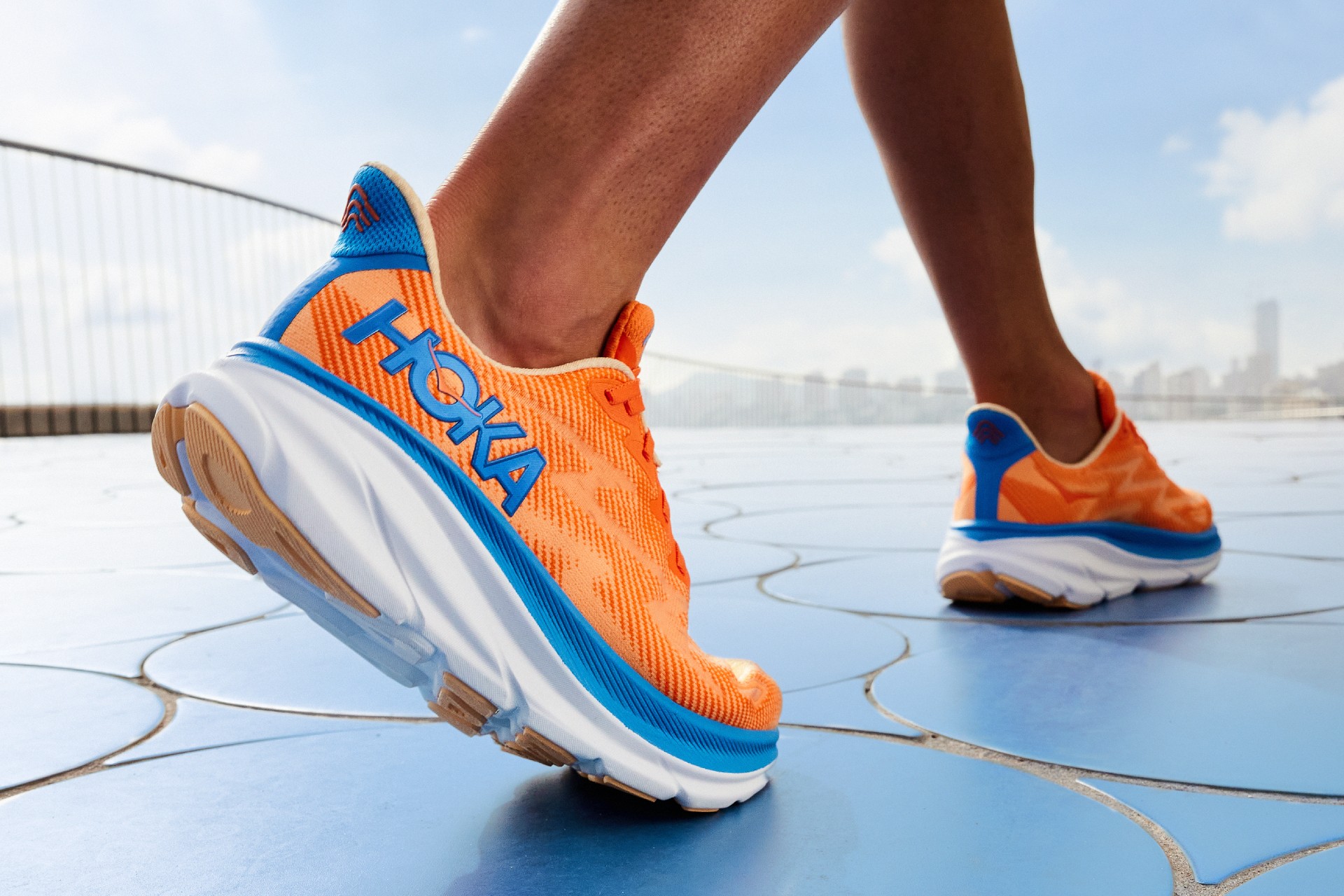 REVIEW: HOKA Clifton 9 | The Running Hub | SportsShoes.com