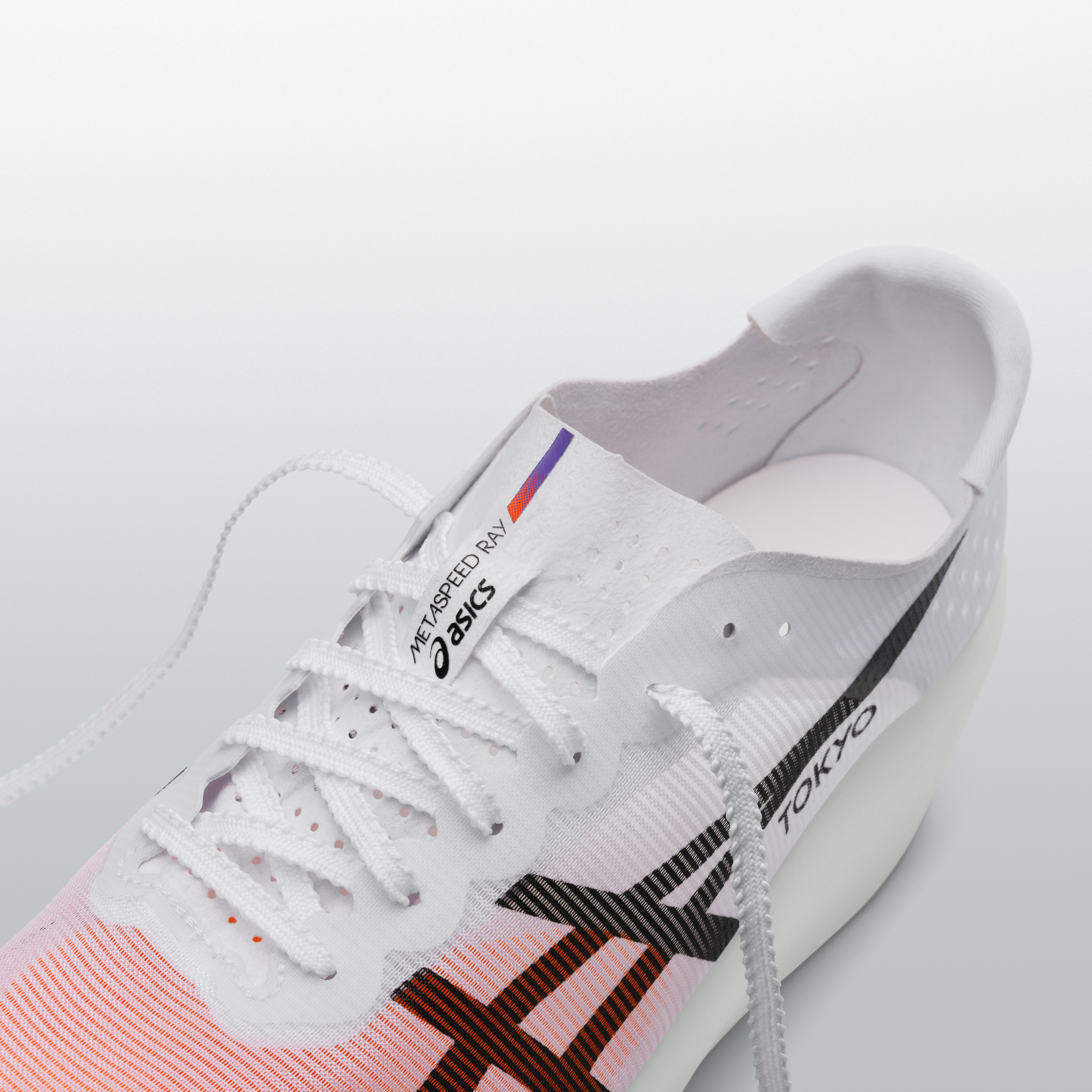 FIRST LOOK: ASICS METASPEED RAY | SportsShoes.com