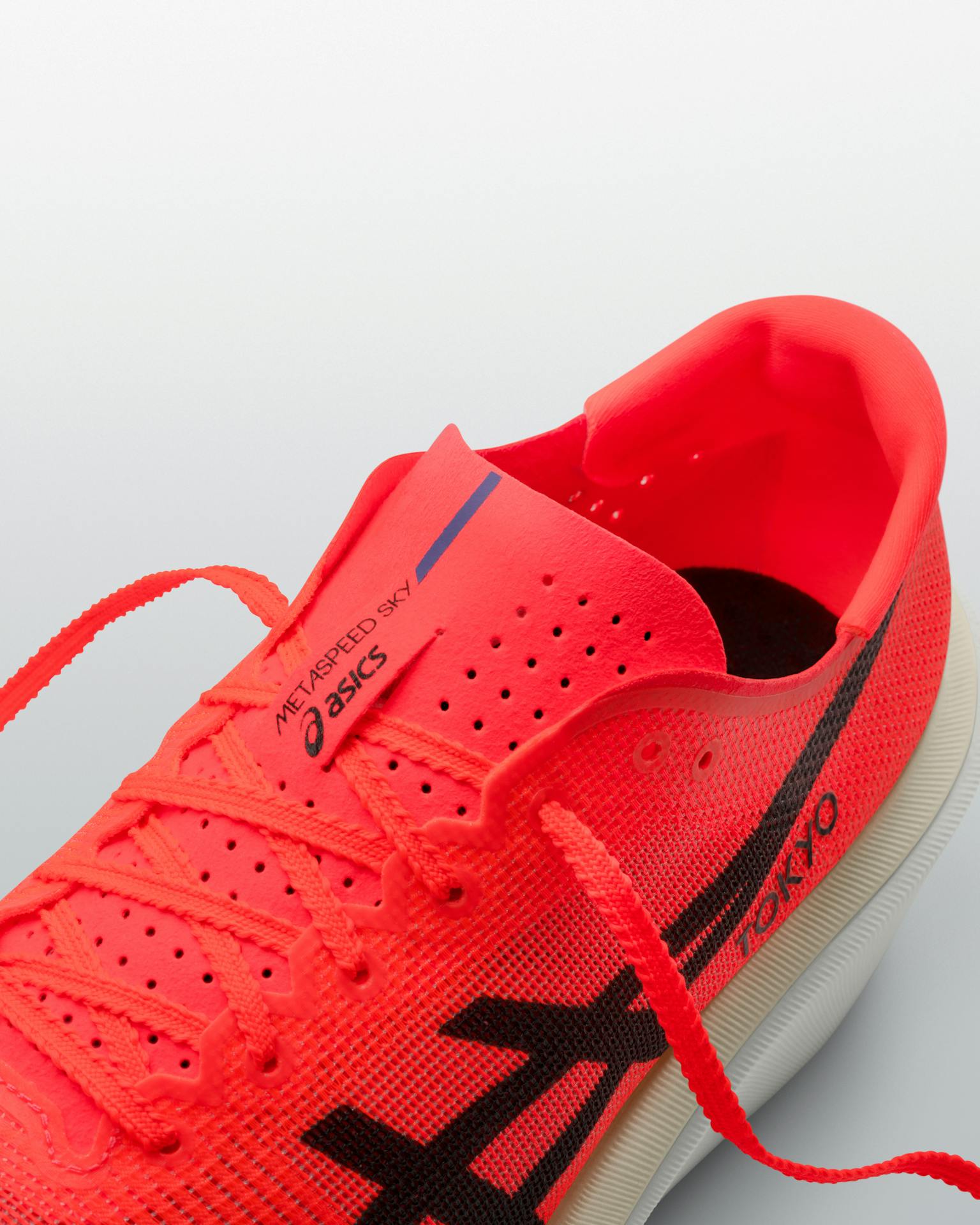 asics-metaspeed-sky-tokyo