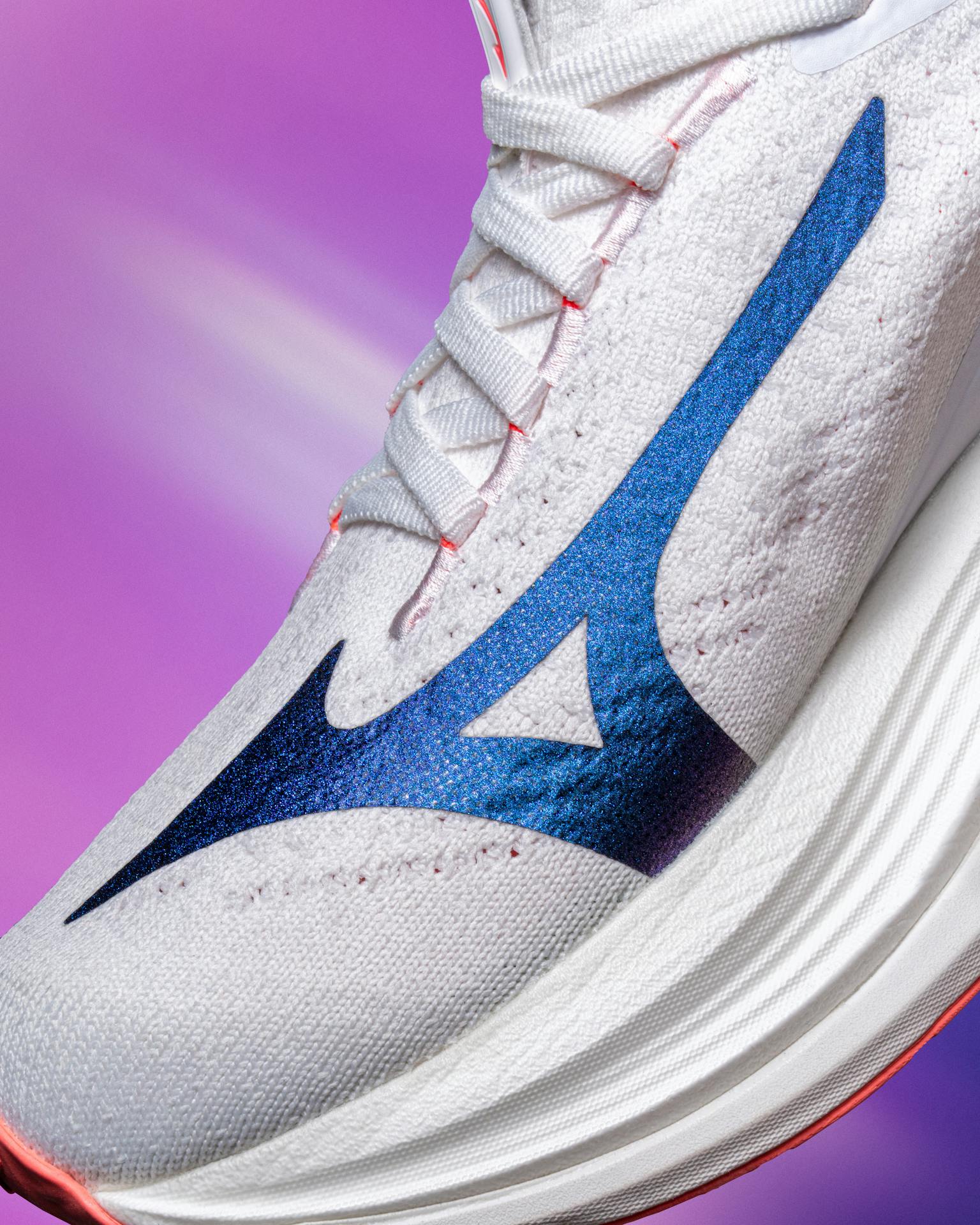 mizuno-neo-vista-2