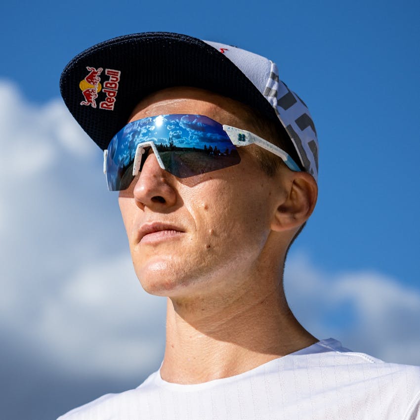 Article thumbnail for What to Look for in Running Sunglasses