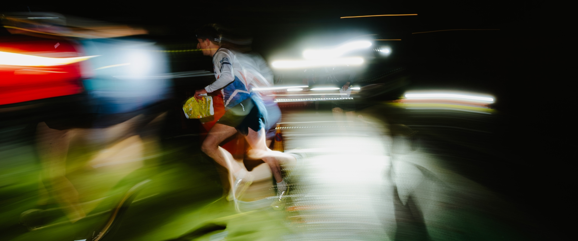 sportsshoes-quid-games-old-town-showdown