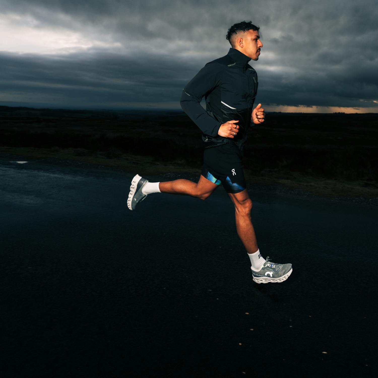 Man running in On Cloudmonster 3