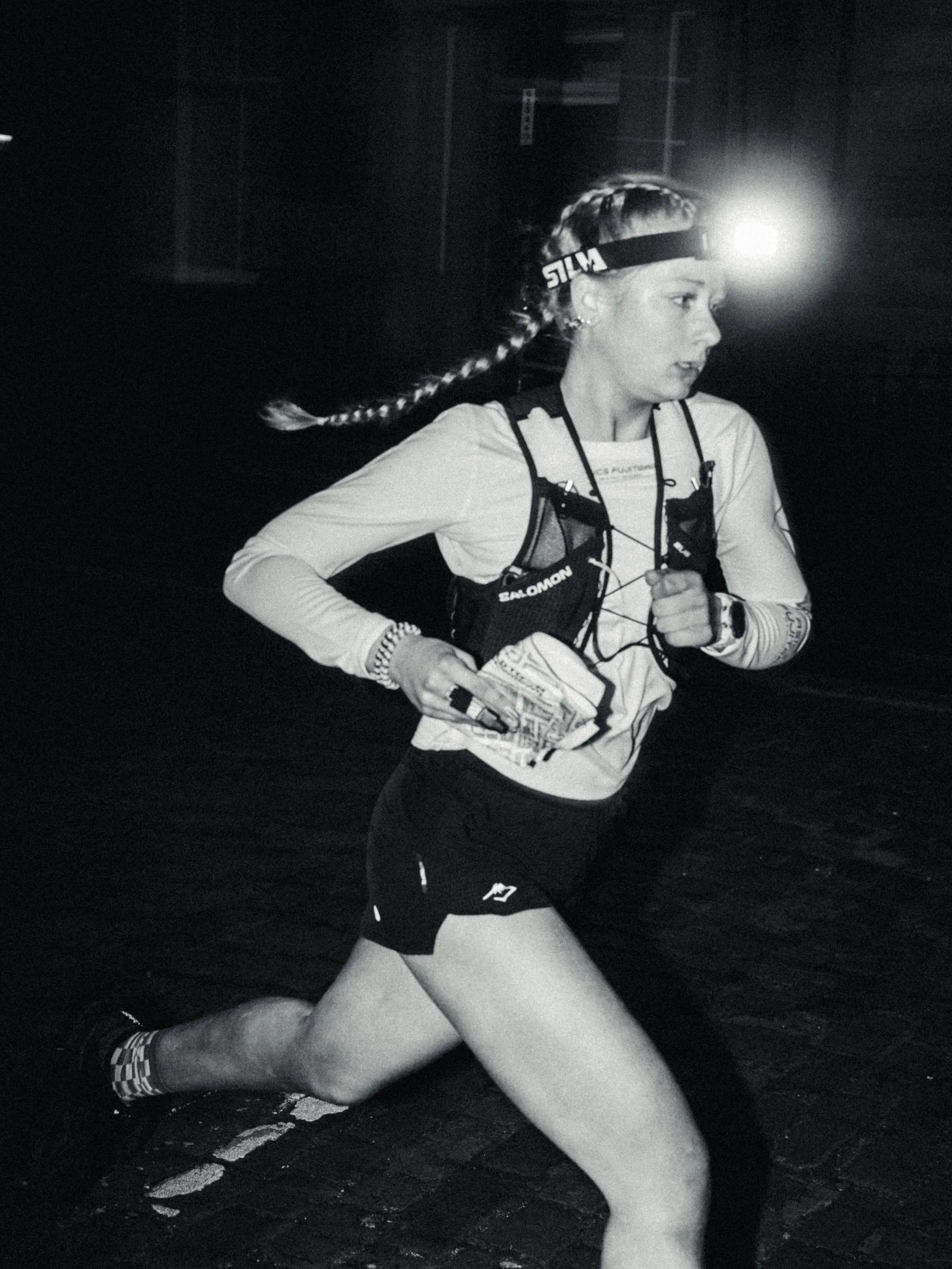 sportsshoes-quid-games-old-town-showdown