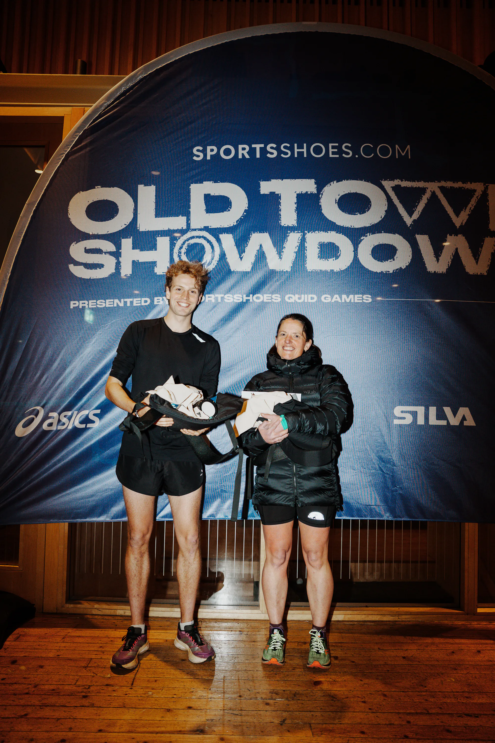 old-town-showdown-sportsshoes-quid-games