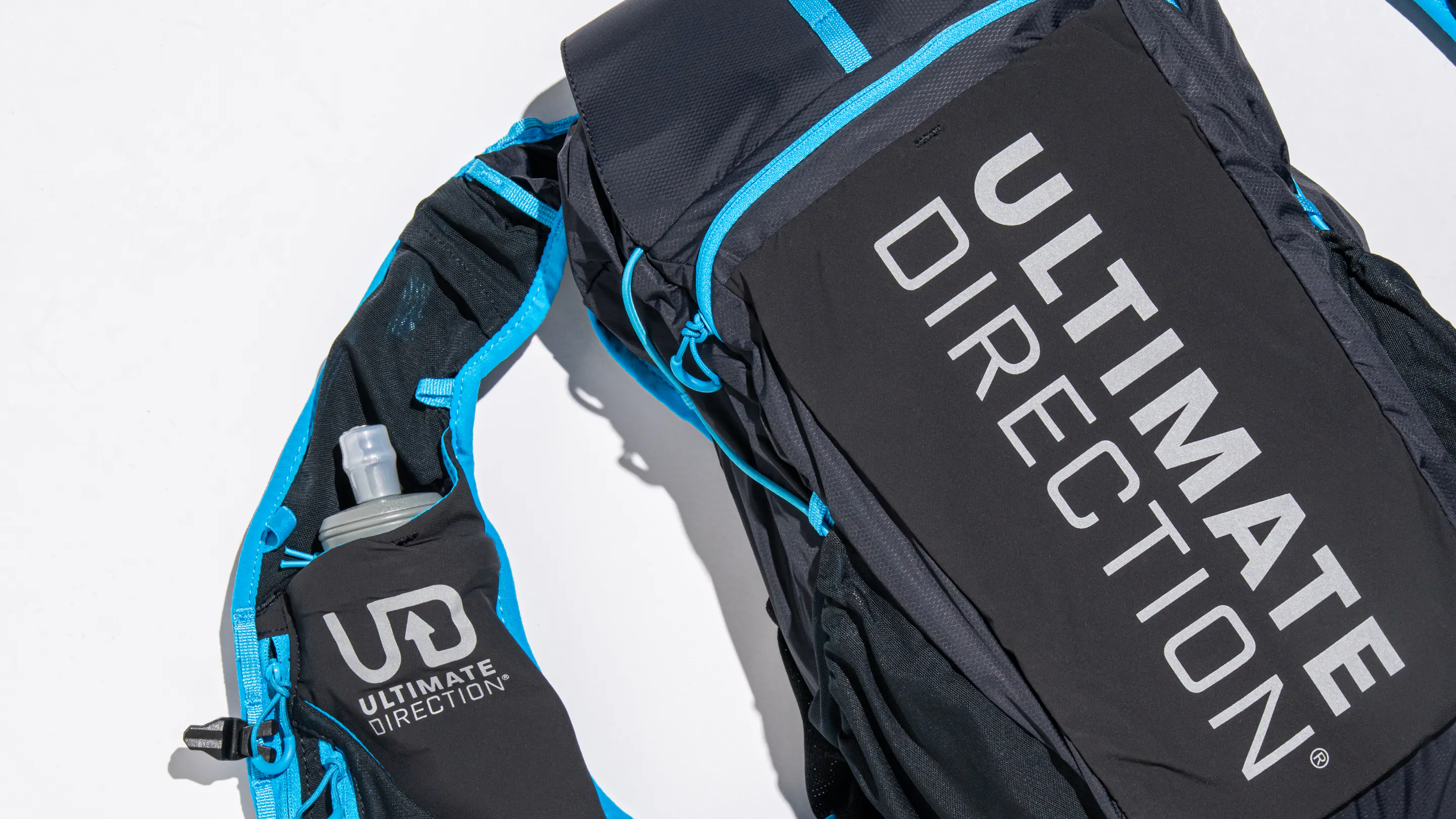 ultimate direction hydration vest 17L 