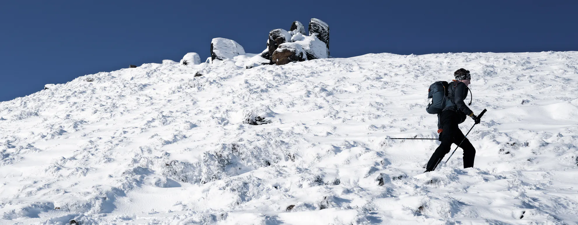 winter spine runner in snow