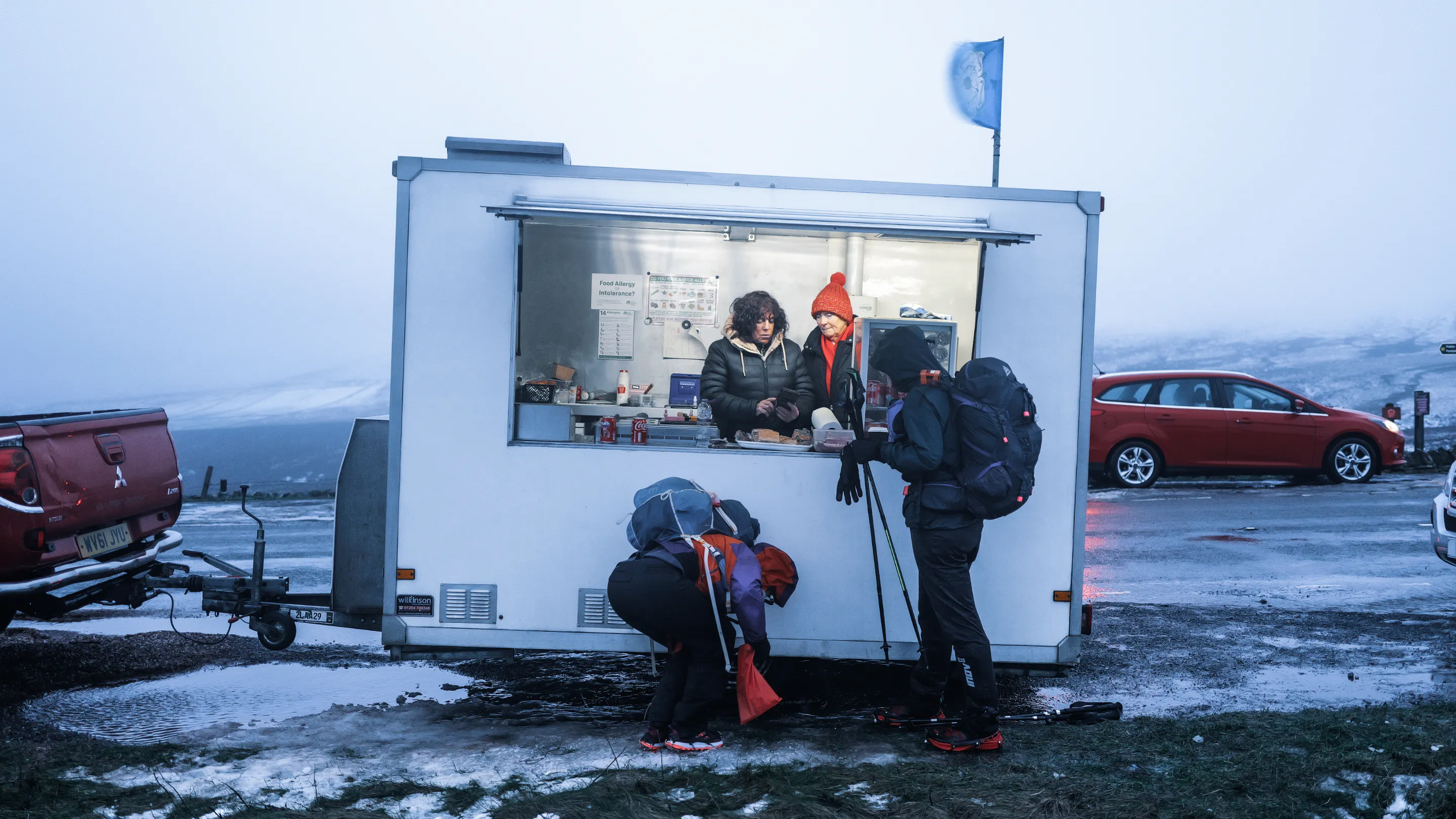 refuge on the winter spine course