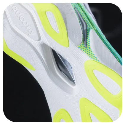 Saucony Endorphin Elite 3 Carbon-Fibre Plate