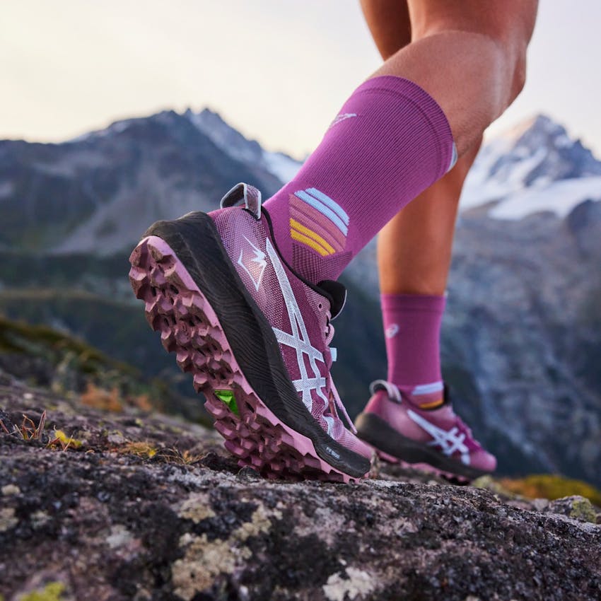 Article thumbnail for Découvrez la gamme ASICS trail 2025