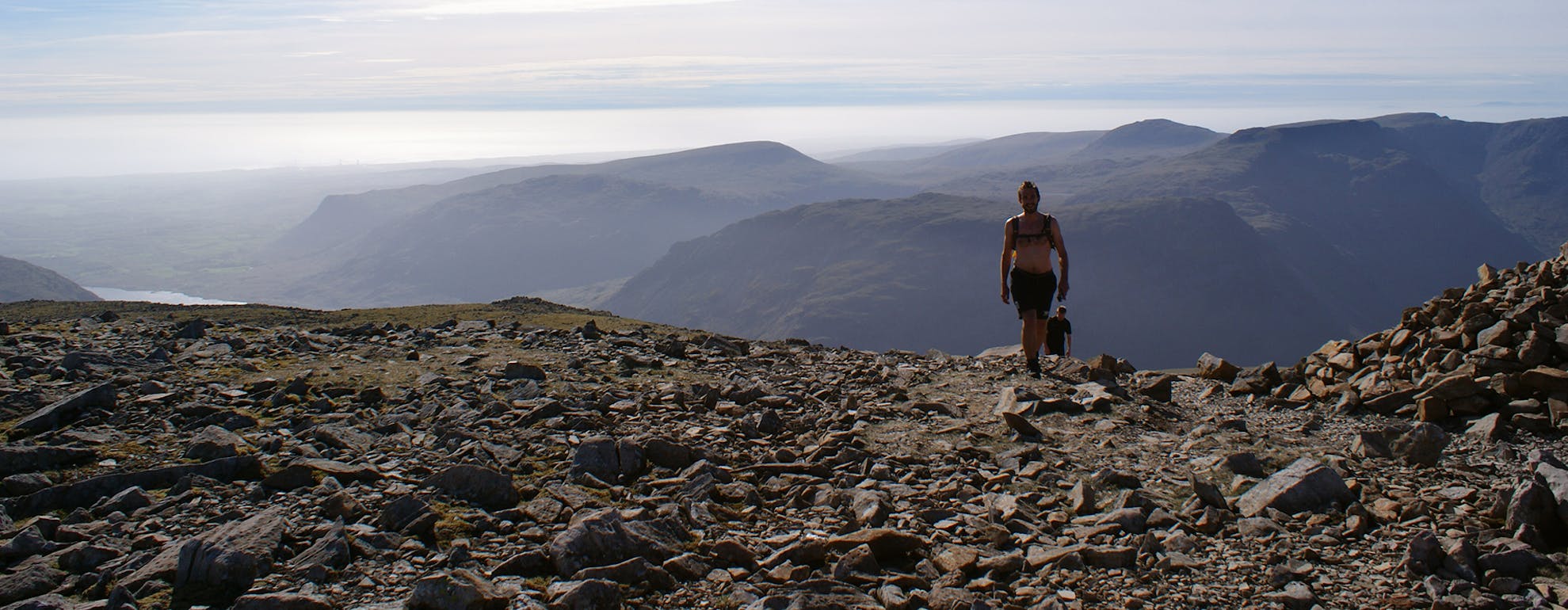 four-walking-challenges-in-the-uk