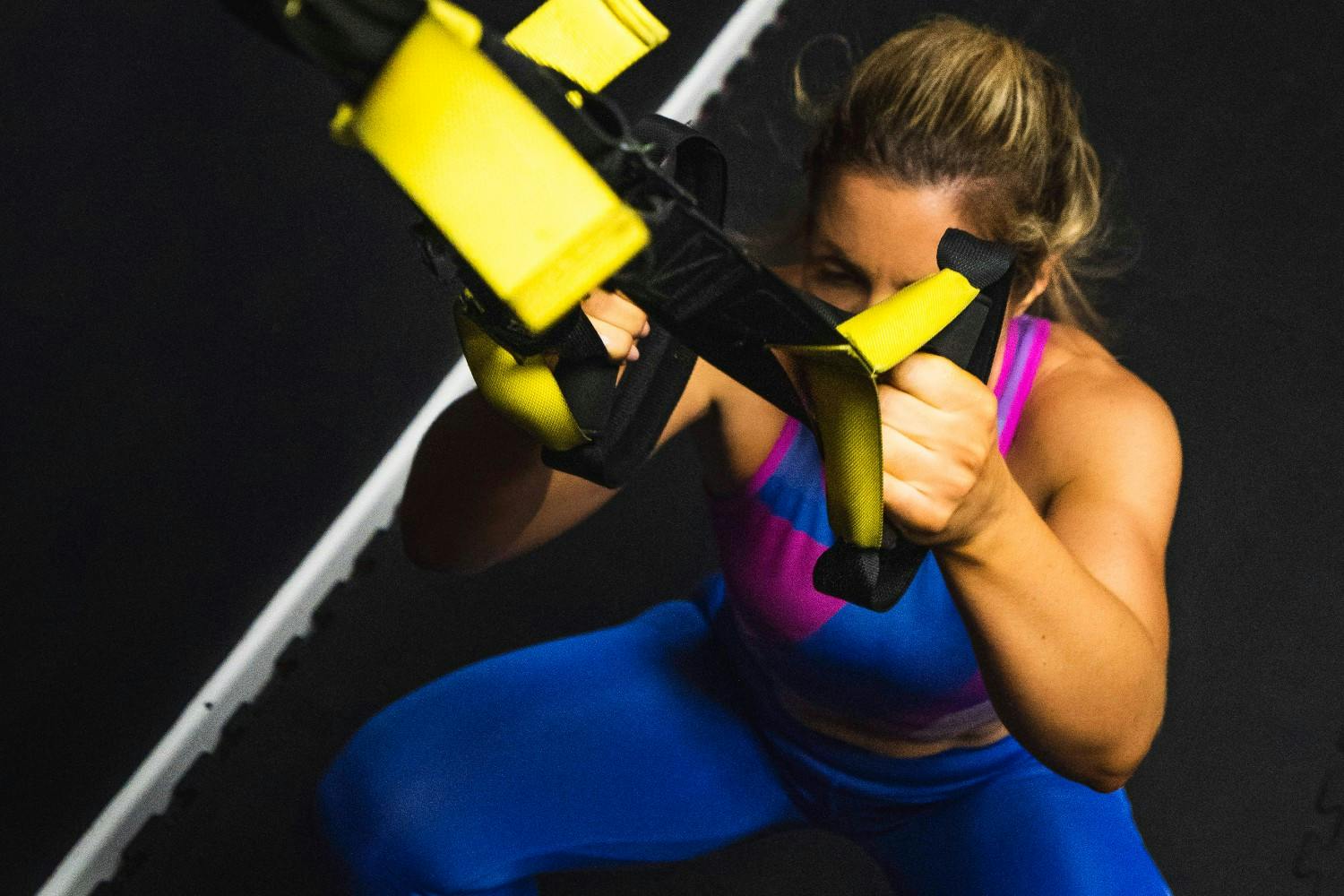gym-shredding-for-females-weights-training-guide