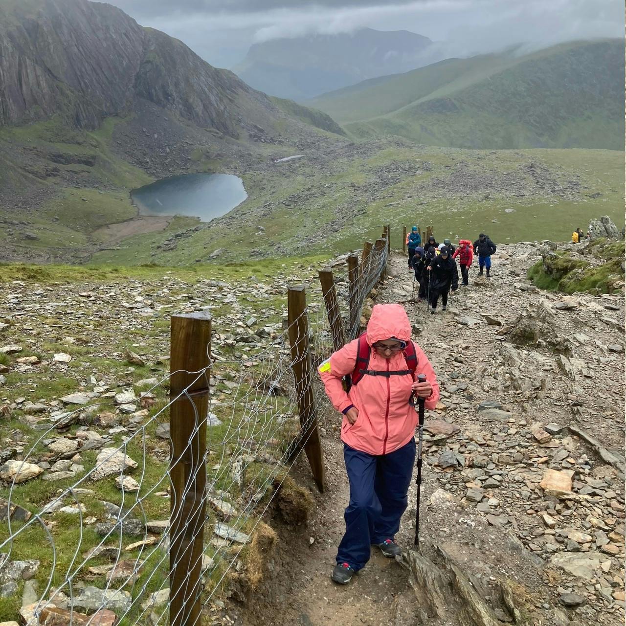 muslim-hikers-active-inclusion-hiking-diversity-snowdon