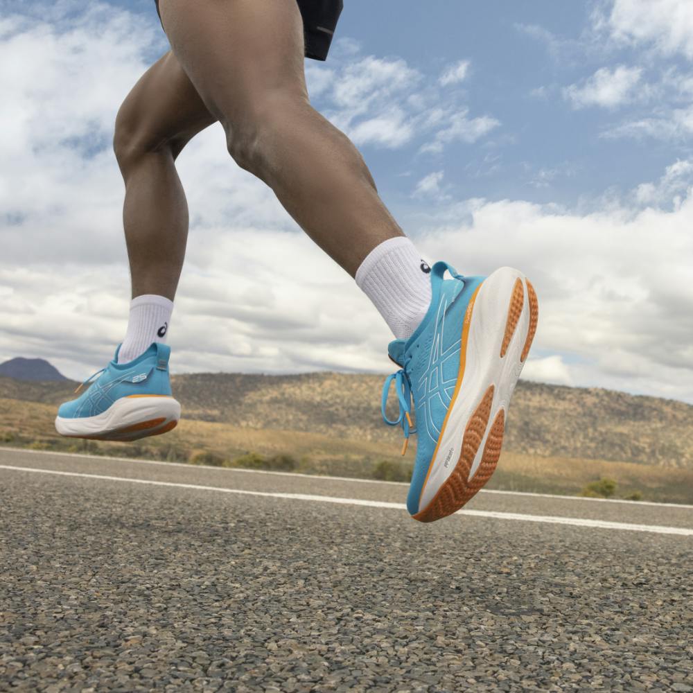 oyente Ejercicio mañanero Microordenador Running Shoes, Clothing & Equipment | SportsShoes.com
