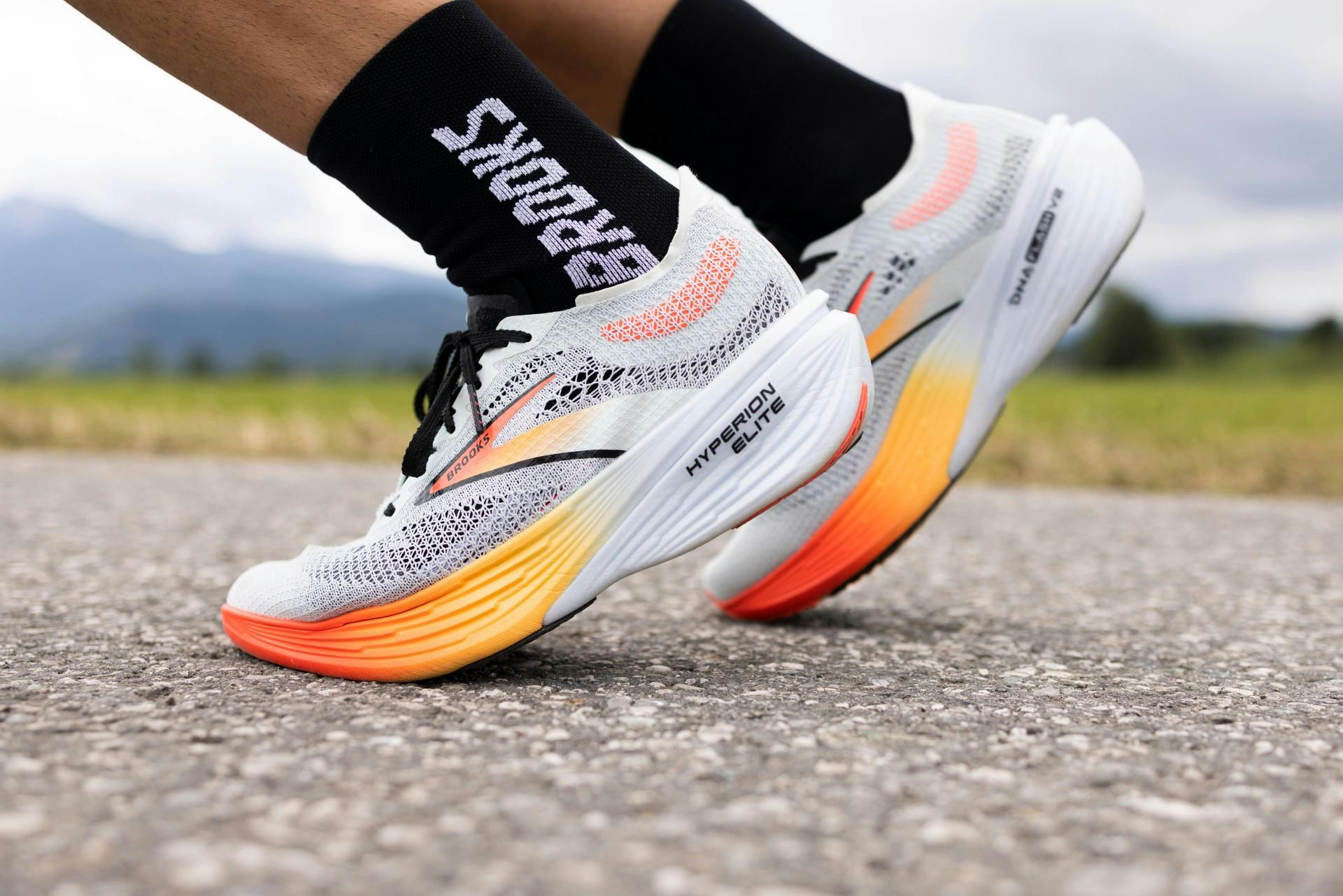 brooks-hyperion-elite4-running-shoes