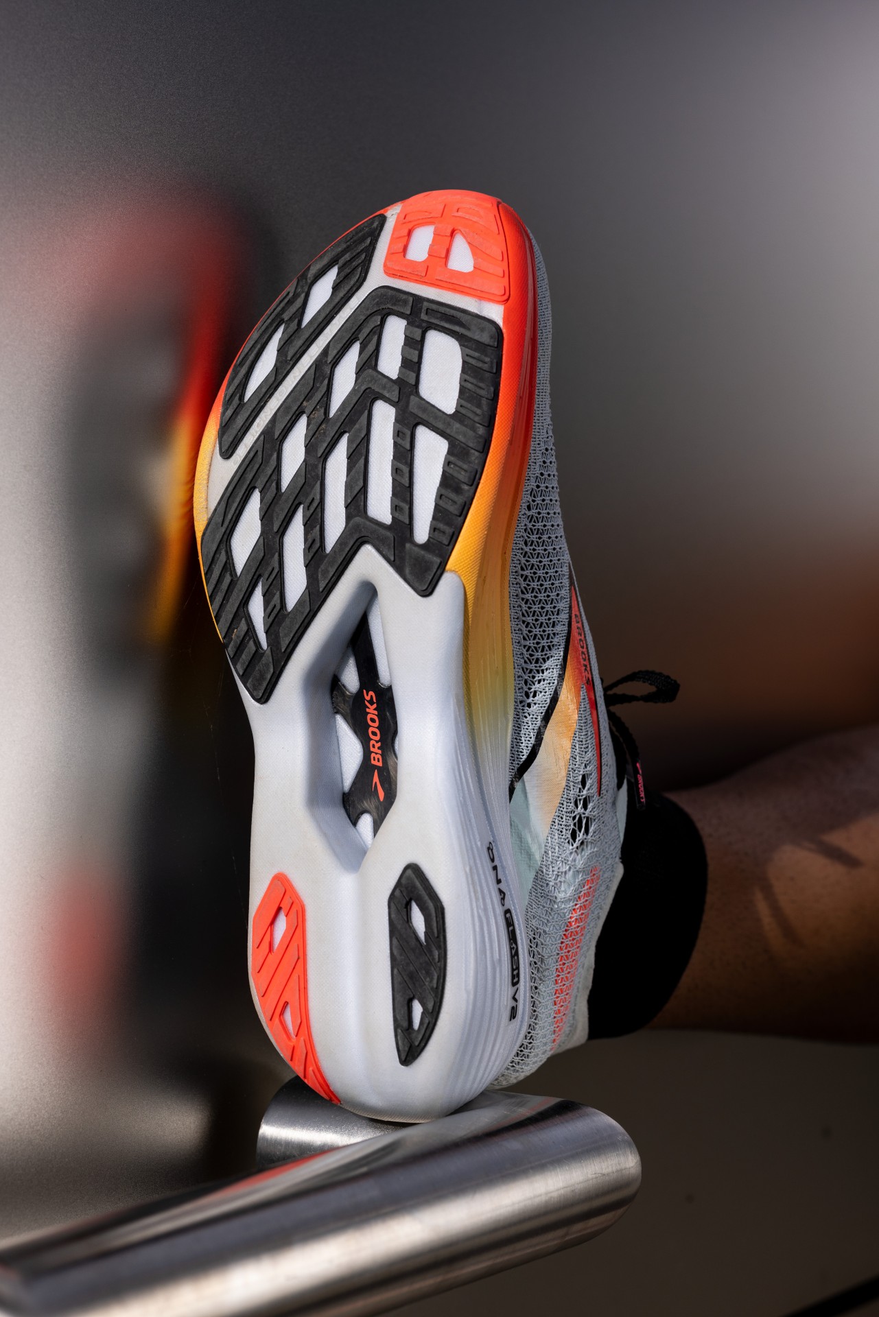 REVIEW: Brooks Hyperion Elite 4 | SportsShoes.com
