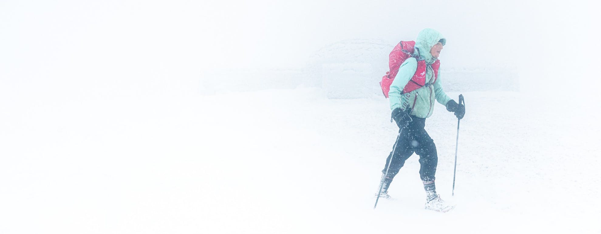 Claire Bannwarth wins the Montane Winter Spine Women's Race 2024
