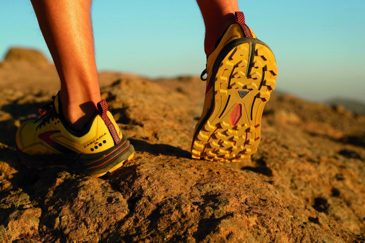 brooks-cascadia-sixteen-trail-shoes