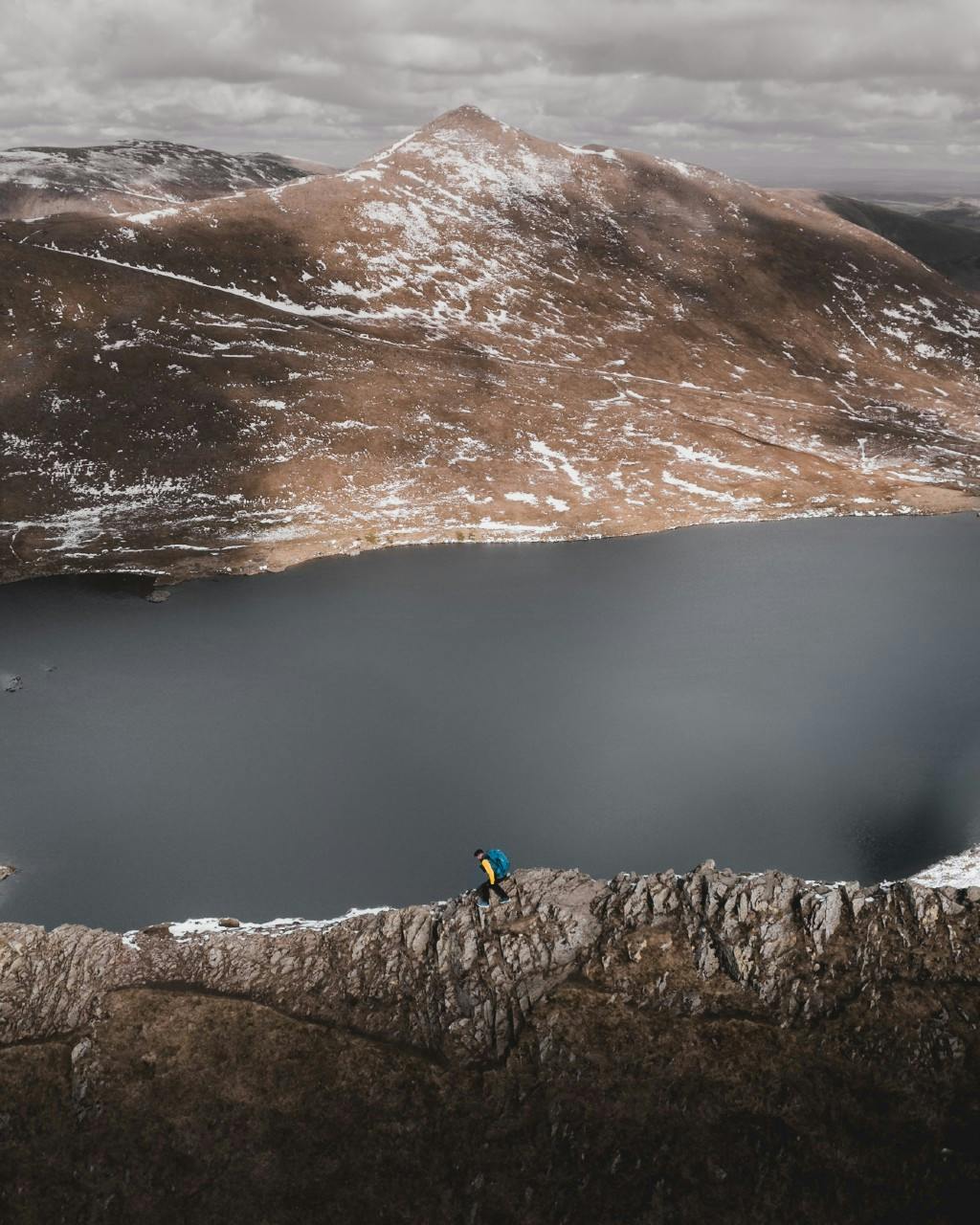 the-north-face-discover-your-trail-komoot-collection-helvellyn-striding-edge-swirral-edge-lake-district