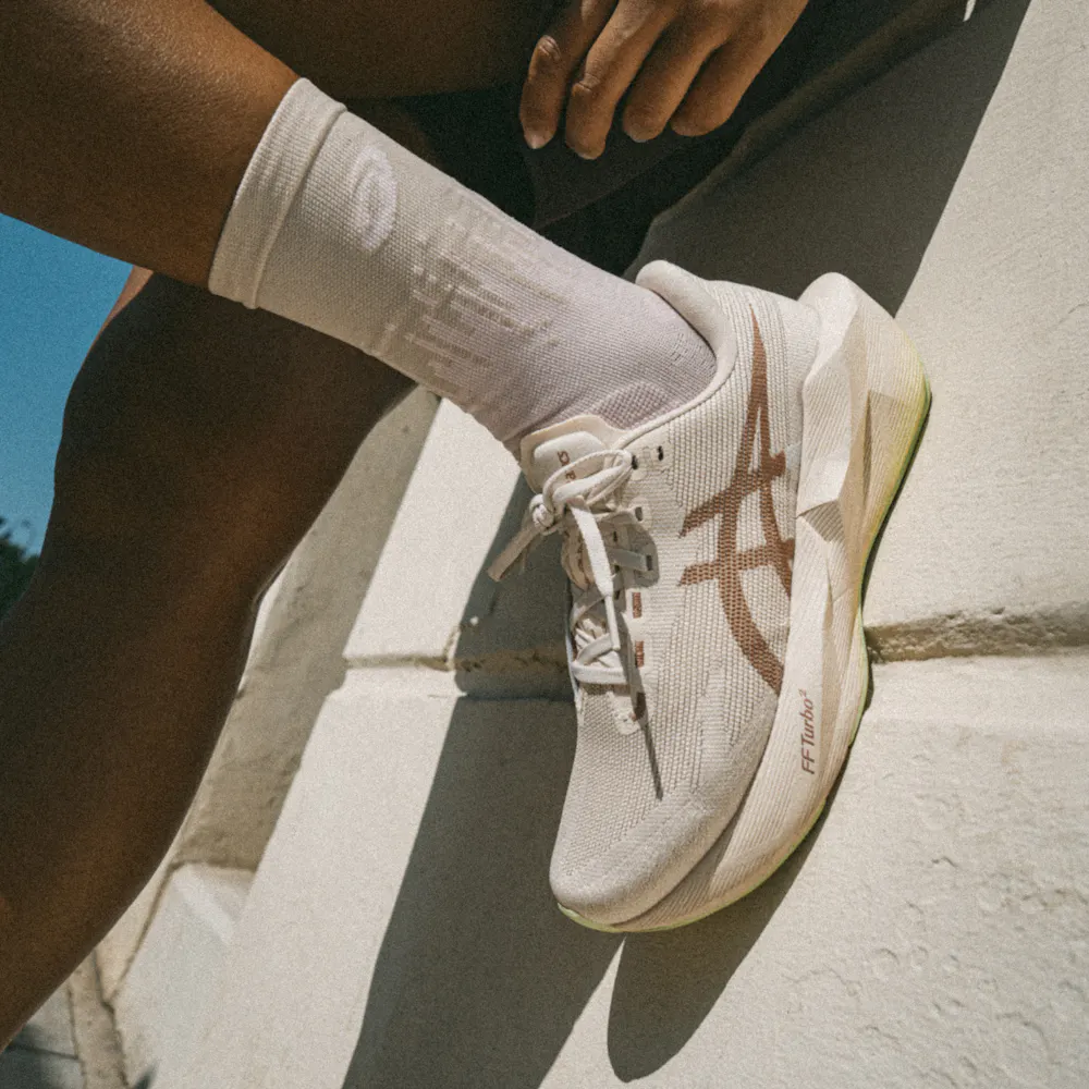ASICS NOVABLAST 6