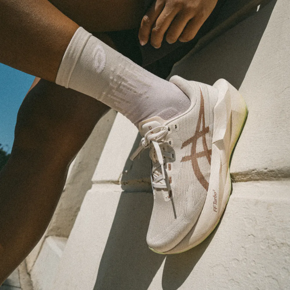 ASICS NOVABLAST 6