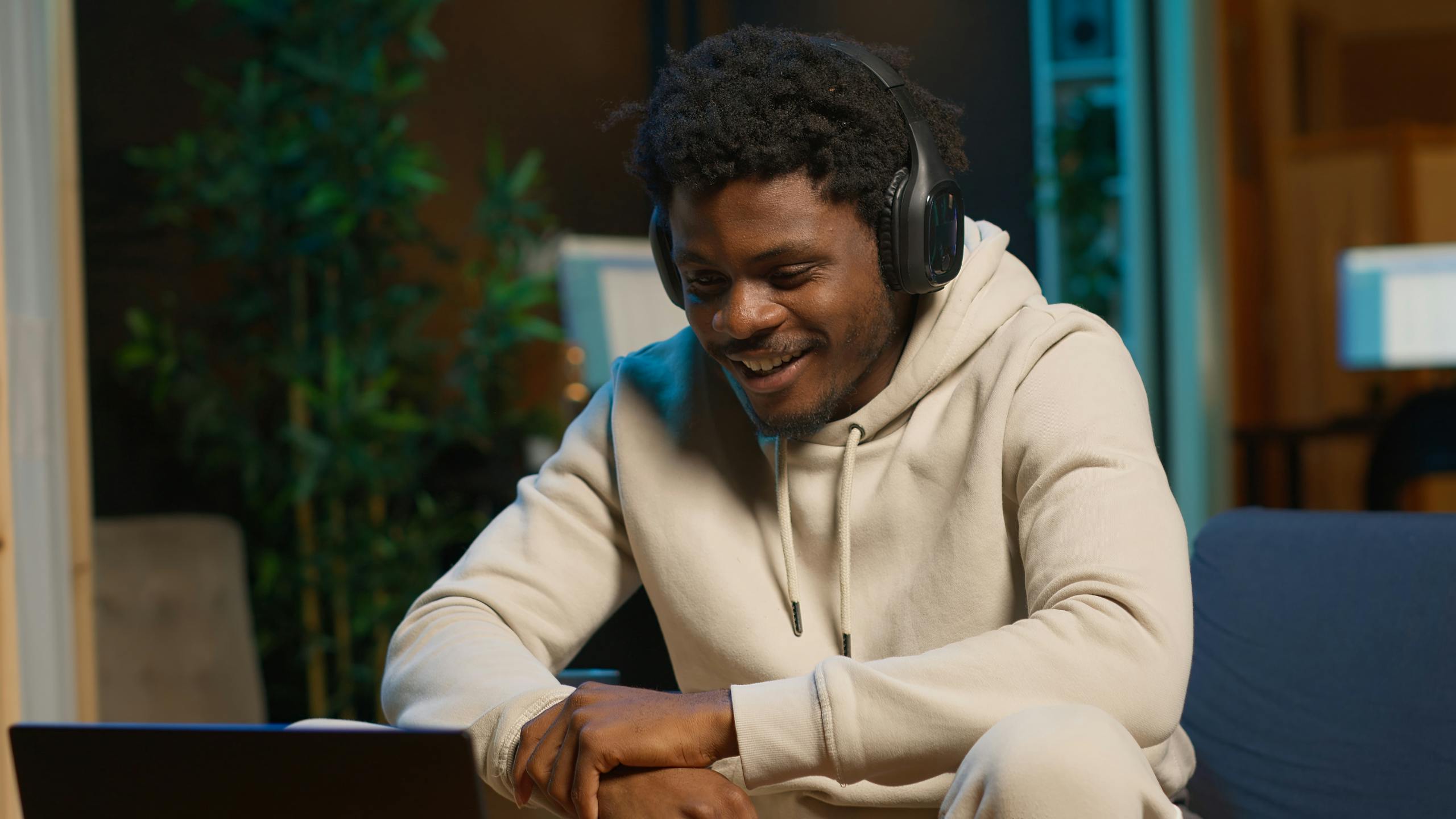 The End of the Spreadsheet Santa: Why Your Remote Team’s Holiday Cheer Needs a Tech Upgrade