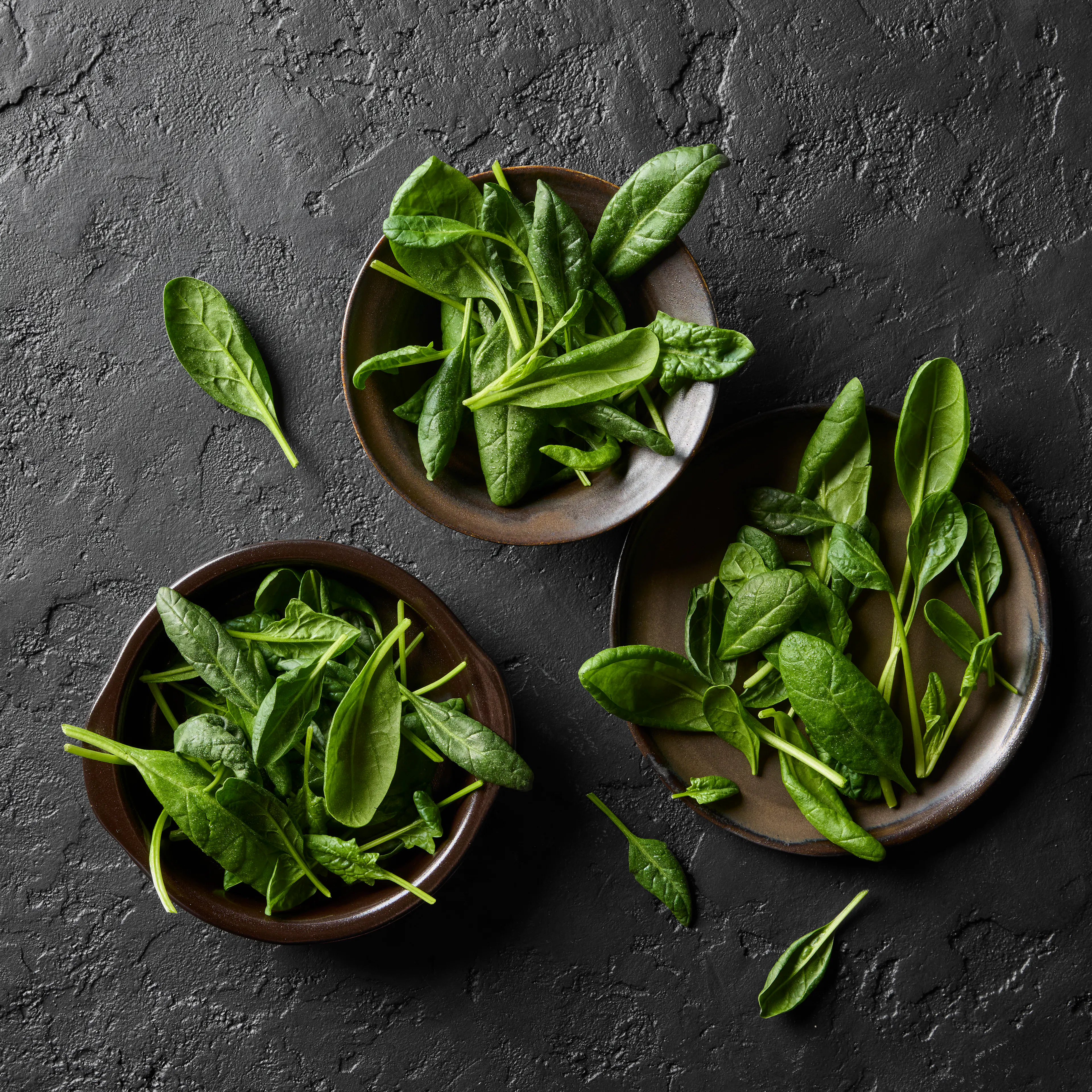Spinach leaves in a bowl