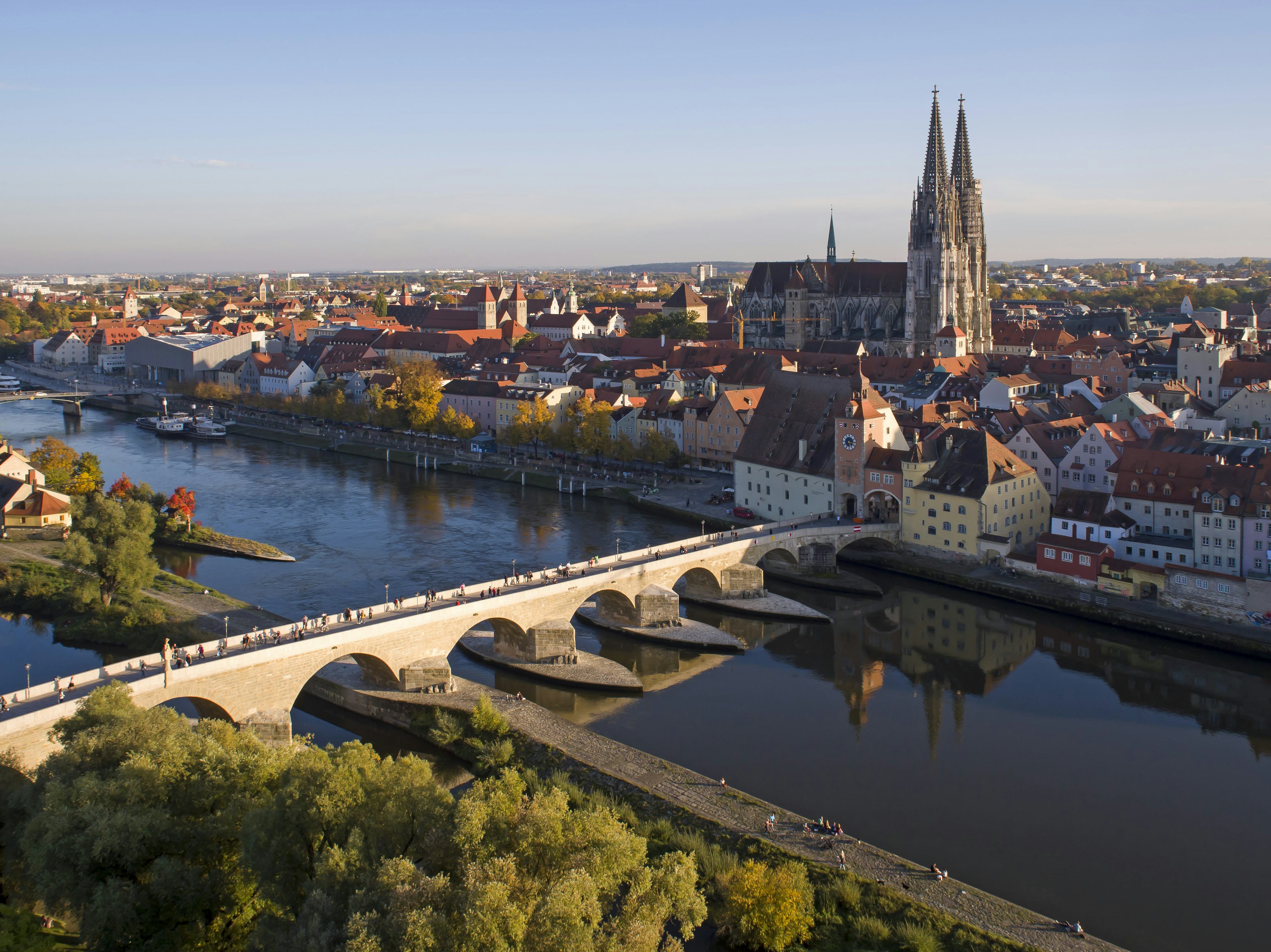 Foto aus der Vogelperspektive: ein Überblick über Regensburg