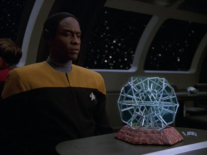 Tuvok stunned by the completed kal-toh in the mess hall in 'The Omega Directive'